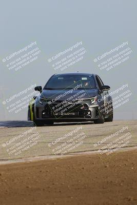 media/Dec-21-2025-Speed Ventures (Sun) [[49cb7d784c]]/Black Group/Session 1/